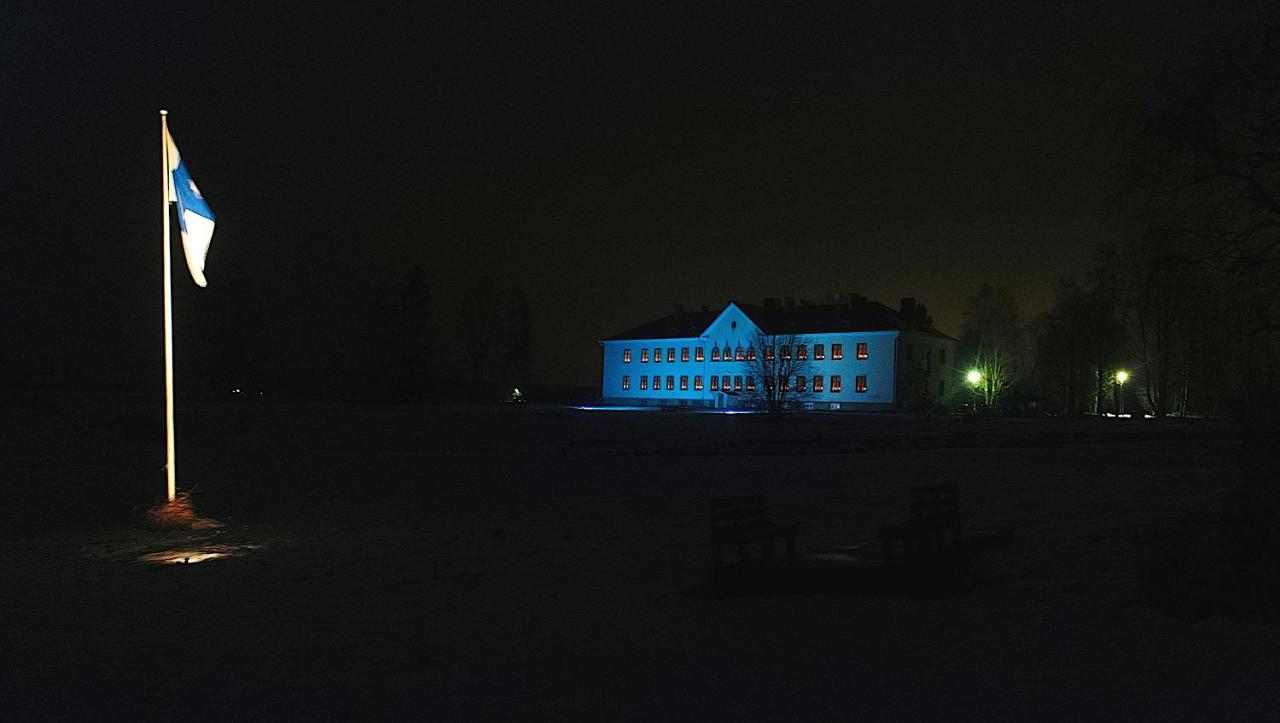 Jokihovi Hotel Nivala Екстериор снимка